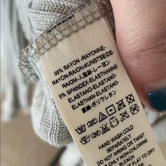 Free People open back turtleneck. - Picture 5 of 5